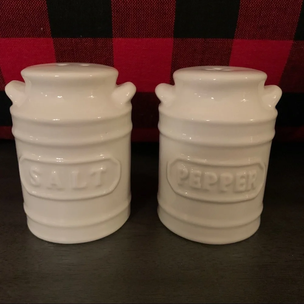 Ashland Salt & Pepper Mason Jars‎